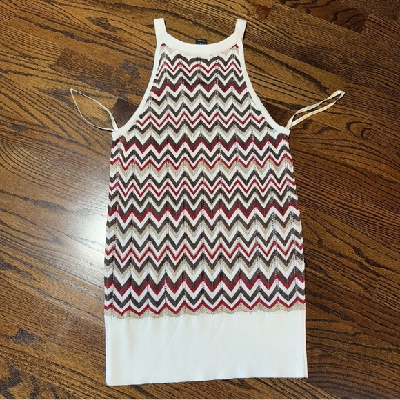 White House Black Market Zigzag Patterned Sleeveless Top Size Small - Picture 2 of 4